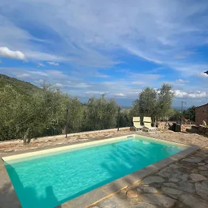 https://campo-dei-lupi-agriturismo.it-tuscanyhotel.com
